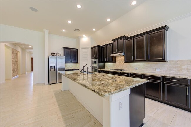 Building Photo - 25642 Luna Vista Dr