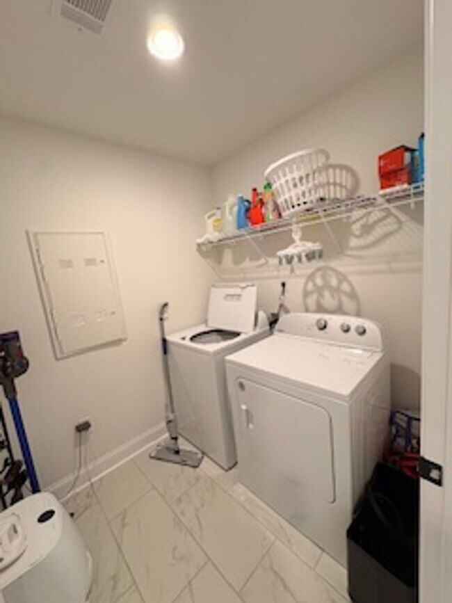 Building Photo - Available March!