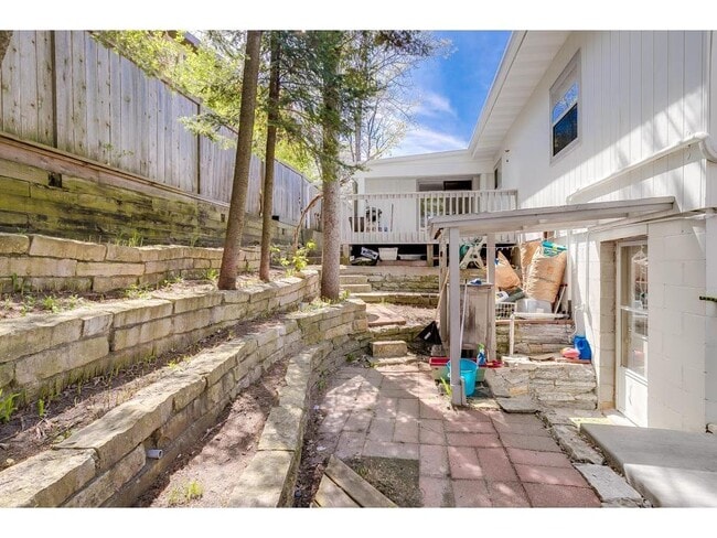 Building Photo - 4005 W 44th St