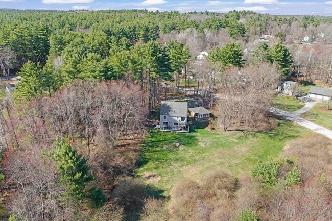 Building Photo - 7 Pheasant Run