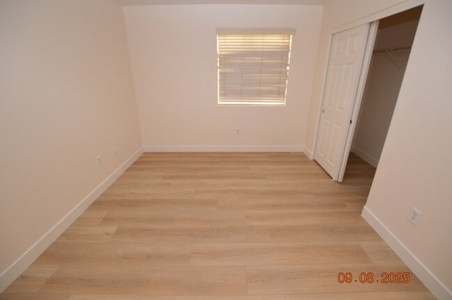 Building Photo - 5647 Merced St