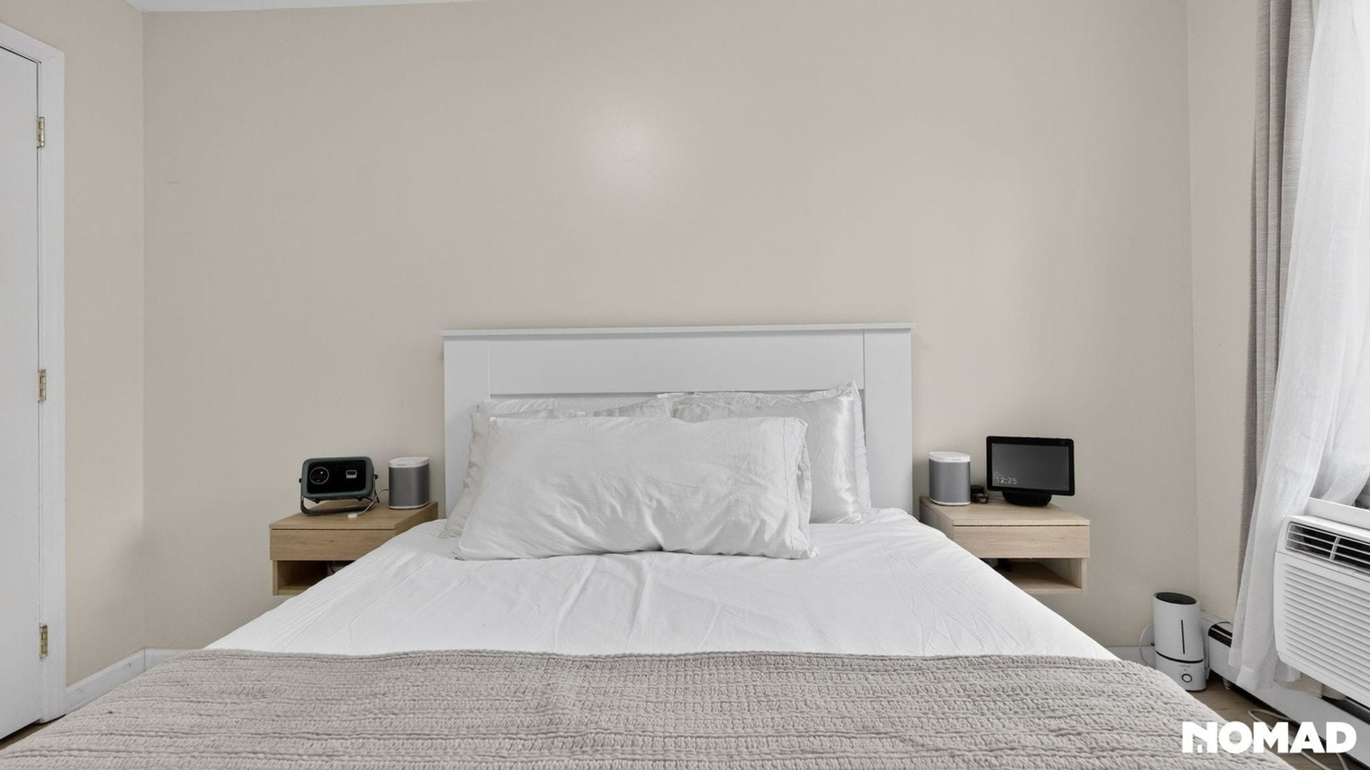 Building Photo - 1615 St Marks Ave