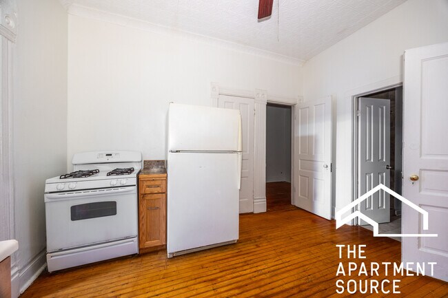 Building Photo - 1820 S Allport St