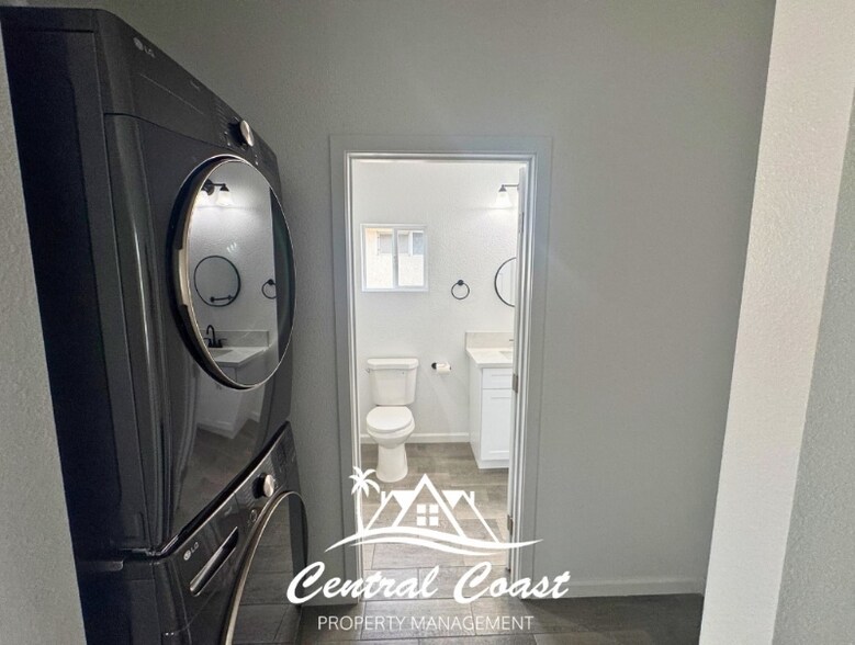 Building Photo - 0 Mammoth Dr