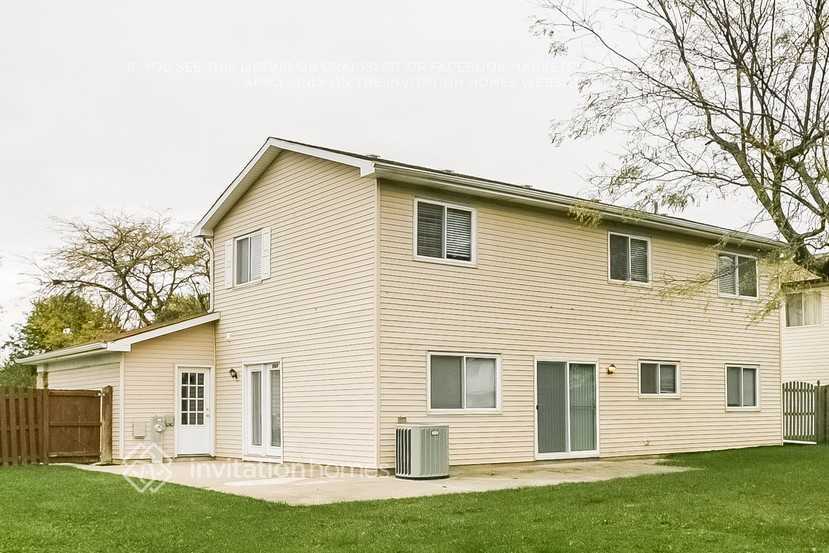 Building Photo - 5924 Allemong Dr