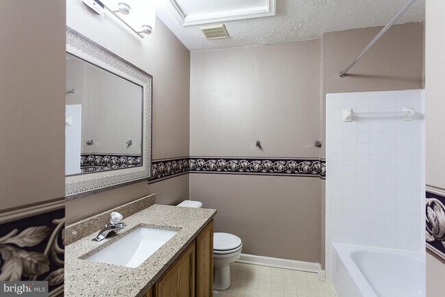 Building Photo - 5931 Autumn Spell