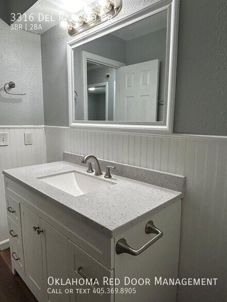 Building Photo - 3316 Del Rancho Rd