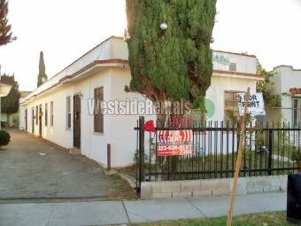 Building Photo - 1812 S Curson Ave