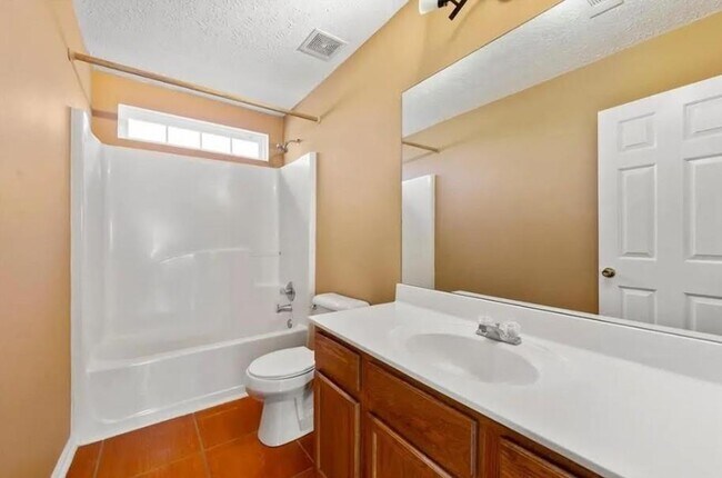 Building Photo - 5125 Sky Ridge Way