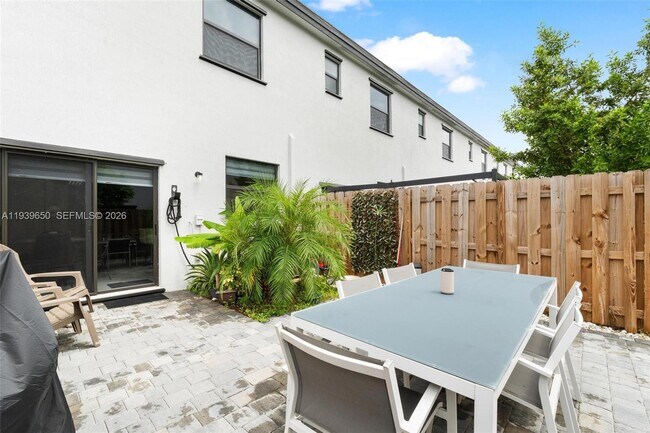 Building Photo - 13250 SW 285th St