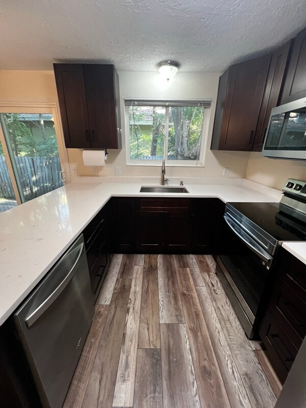 Building Photo - 1182 E 8320 S