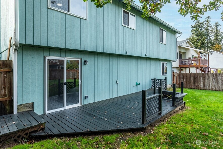 Building Photo - 15220 SE 179th St
