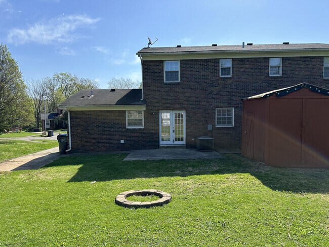 Building Photo - 222 Medlock Rd