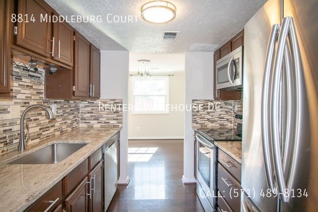 Building Photo - 8814 Middleburg Ct