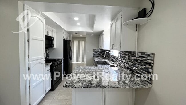 Building Photo - 13800 Driftwood Dr