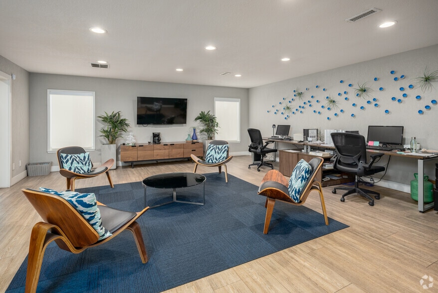 Clubhouse 1 - Madison