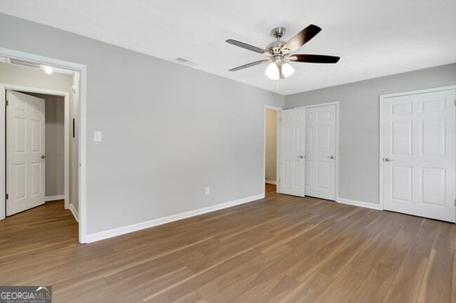 Building Photo - 125 Belle Dr