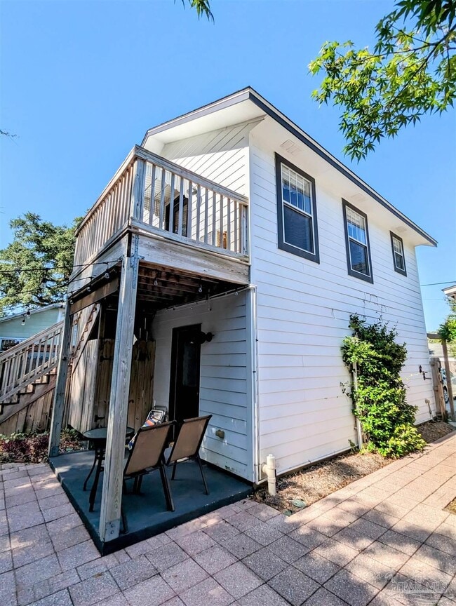 Building Photo - 1705 N 17th Ave