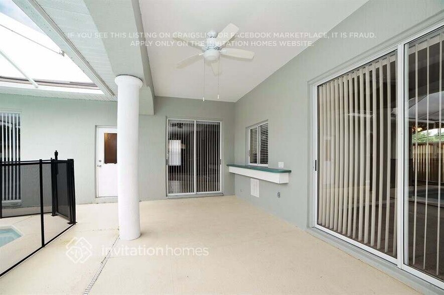 Building Photo - 8288 Short Way