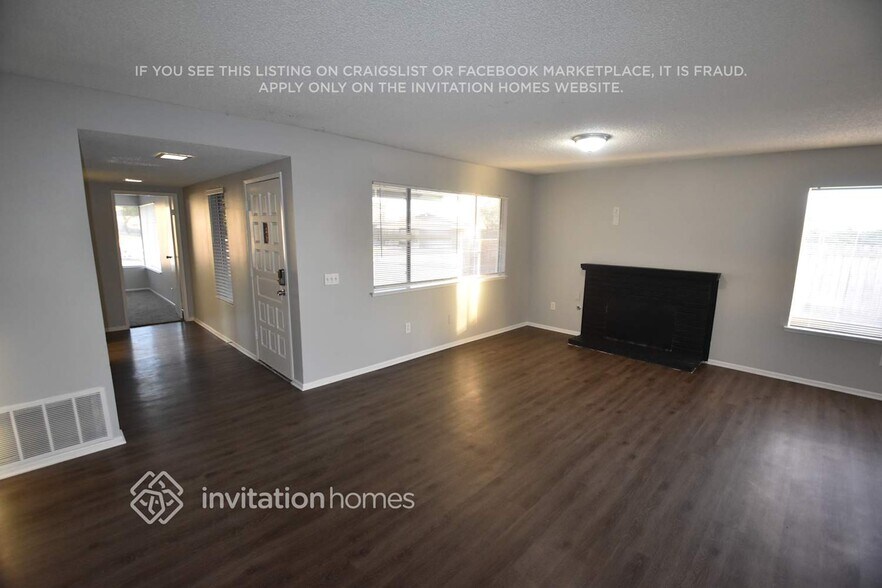 Building Photo - 27866 Rainbow Ln