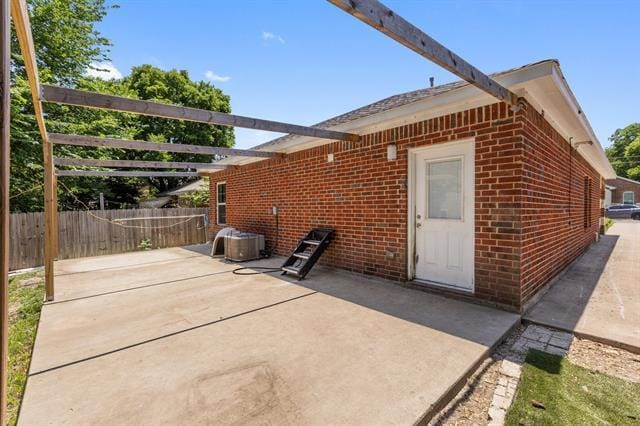 Building Photo - 3918 Sonora Ave