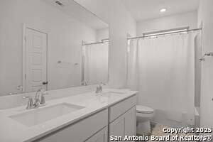 Building Photo - 916 Windflower