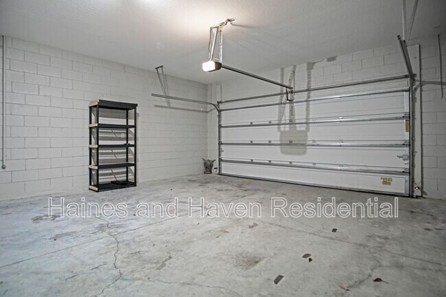 Building Photo - 183 Arlington Square Ct