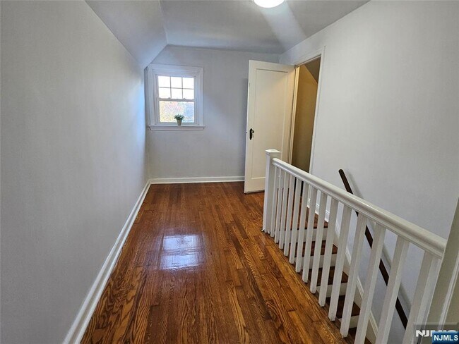 Building Photo - 55 Rutgers Pl