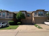 Building Photo - 1121 Sophia St