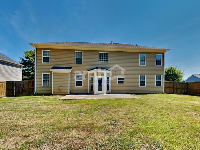 Building Photo - 7014 Roselake Cir