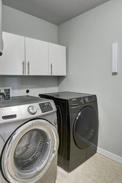 Building Photo - 12206 Densmore Ave N