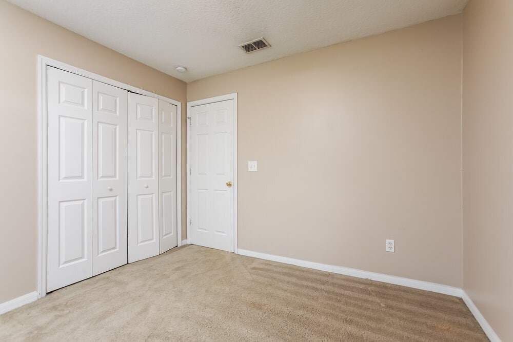 Building Photo - 203 Southern Breeze Dr