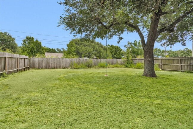 Building Photo - 3127 Wagon Trail Dr