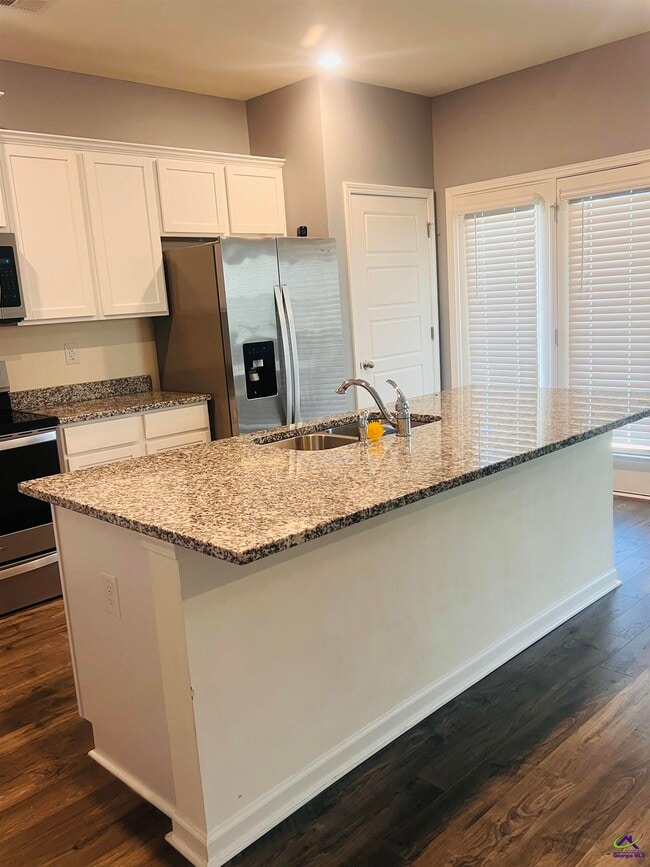 Building Photo - 118 Alton Tucker Sr. Boulevard