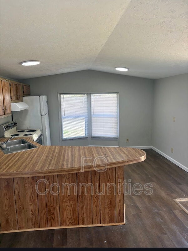 Building Photo - 2353 US-70