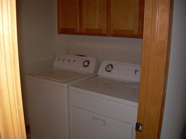 Laundry Room - 17195 Monroe Drive NW