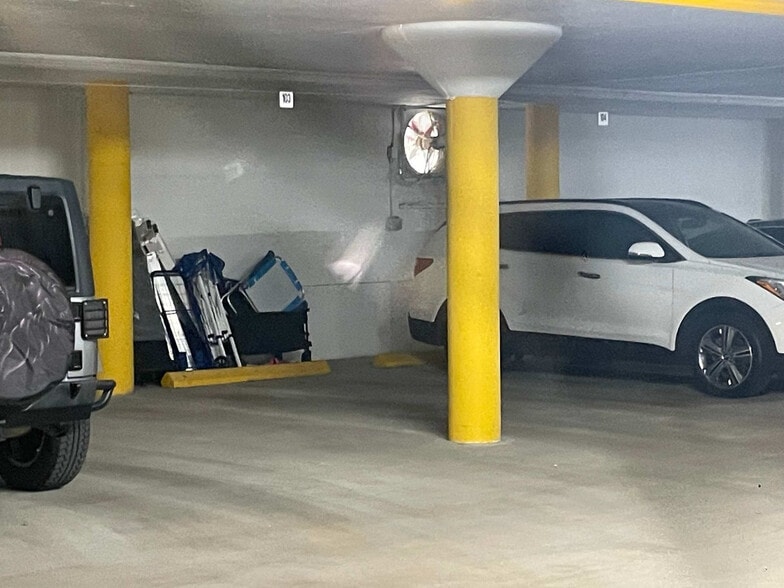Building Photo - 2800 N Atlantic Ave