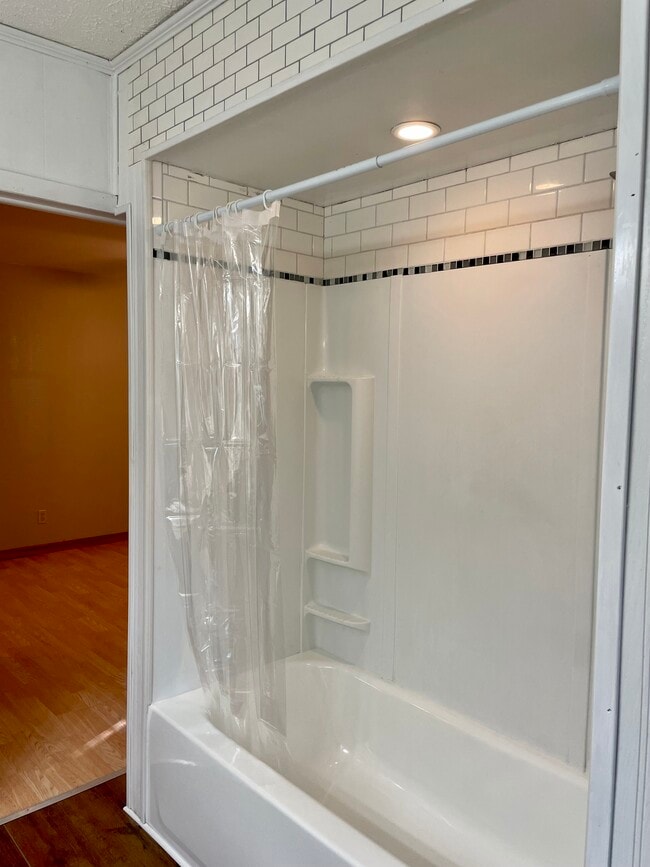 Building Photo - 451 N Roosevelt St