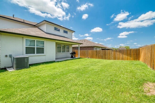 Building Photo - 113 Finley Rae Dr
