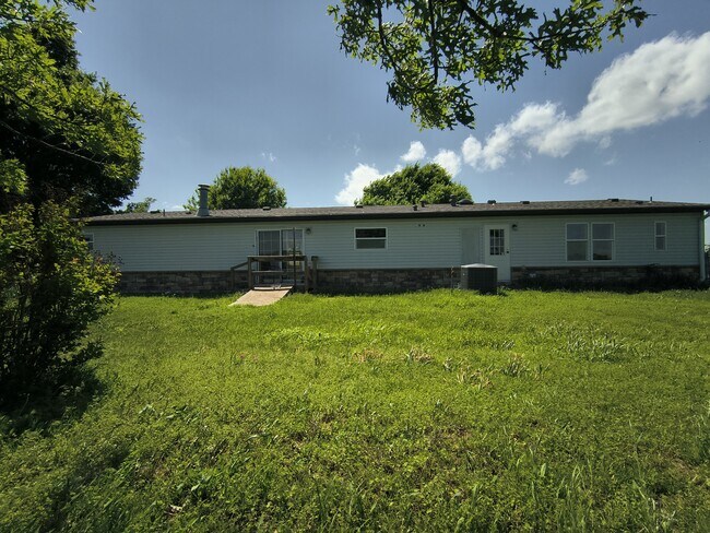 Building Photo - 4735 Co Rd 74