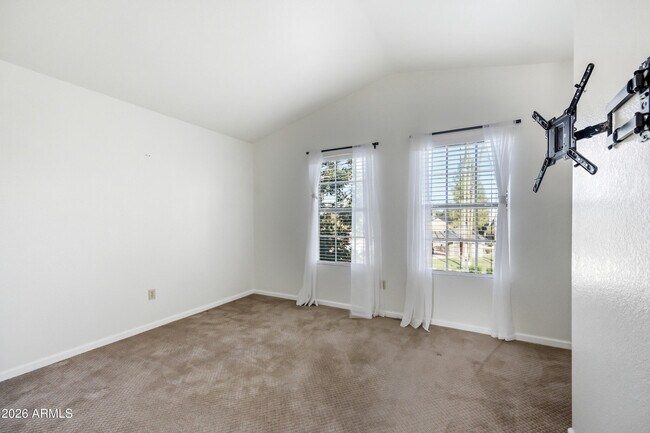 Building Photo - 9831 S 48th Way