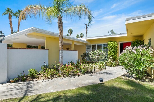 Building Photo - 74460 Fairway Dr