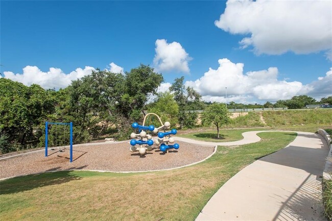 Building Photo - 15804 Cinca Terra Dr