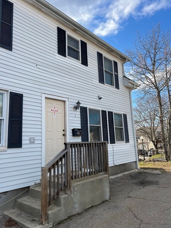 Building Photo - 374-378-378 Union St