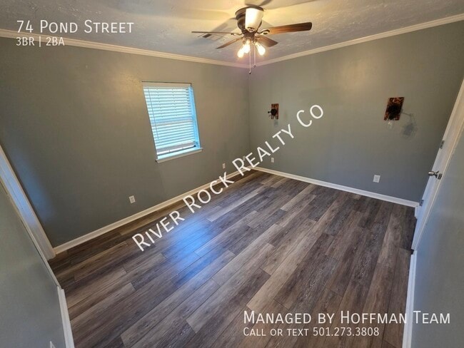 Building Photo - 74 Pond St