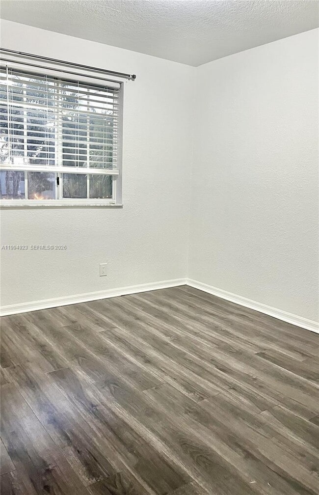 Building Photo - 3951 NW 92nd Ave