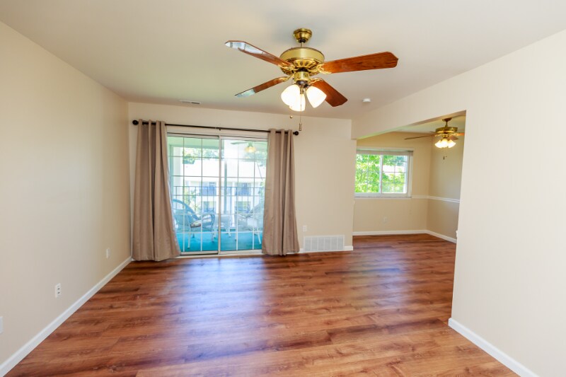 Building Photo - 430 Baldwin Ave