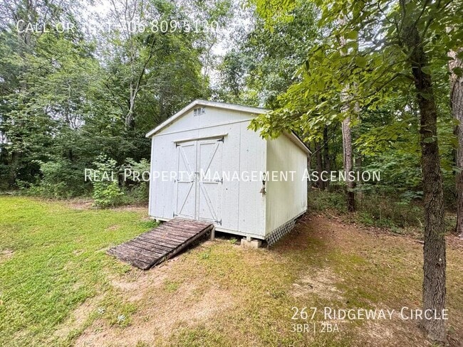 Building Photo - 267 Ridgeway Cir