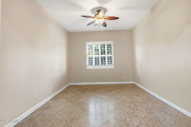 Building Photo - 25914 N 49th Ln