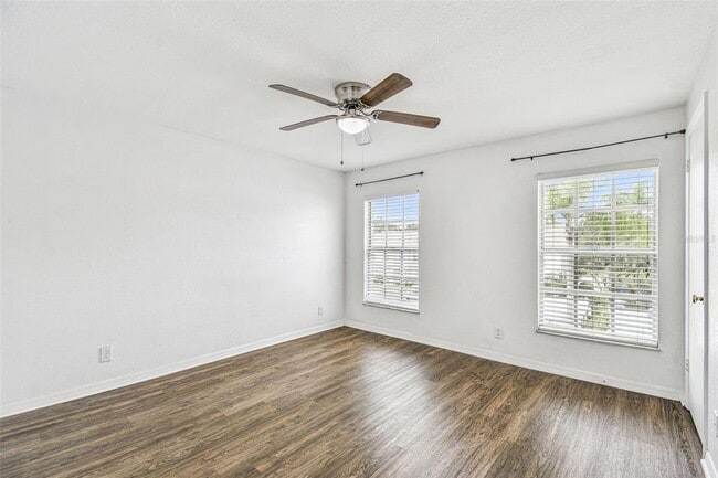 Building Photo - 13604 Embassy Park Ct